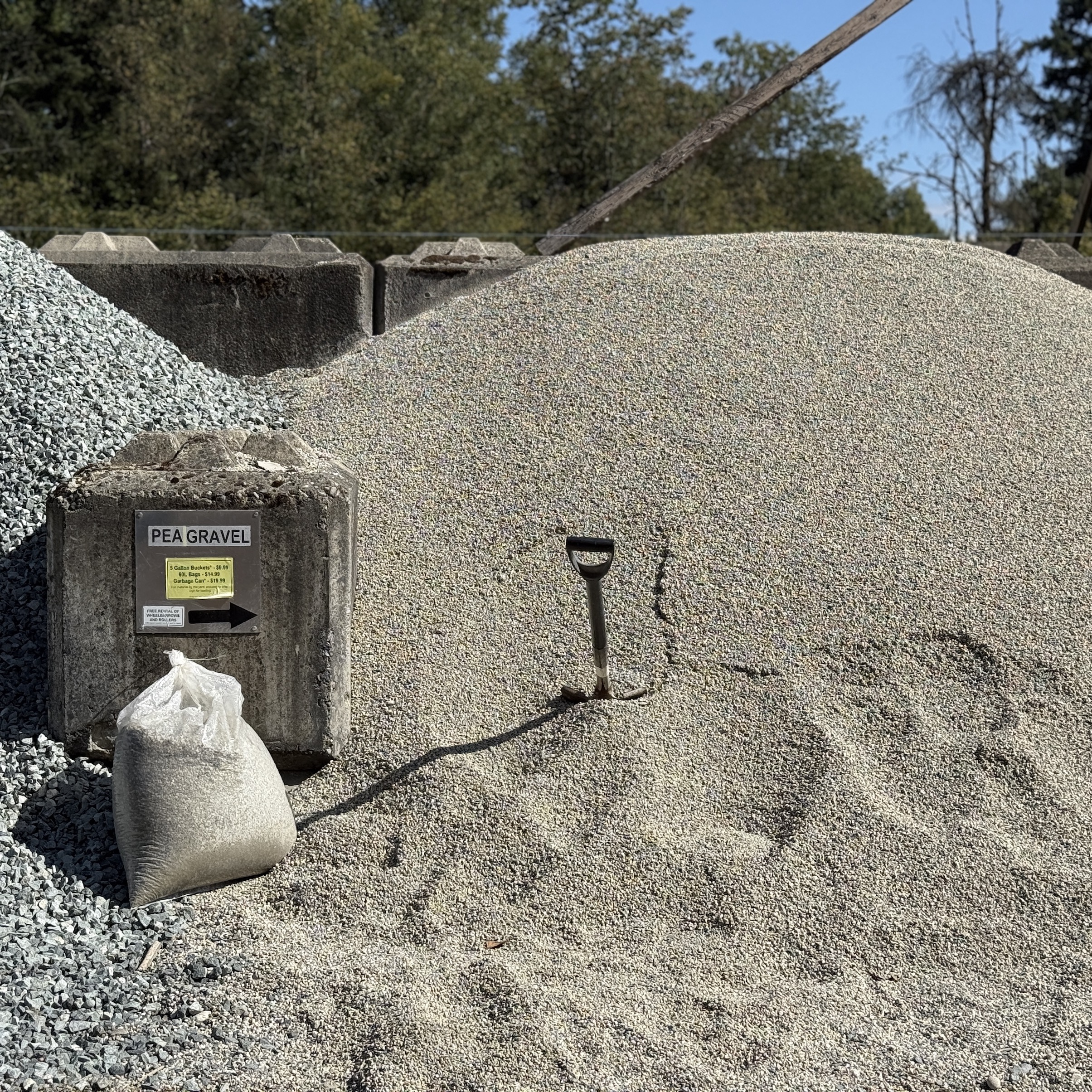 Pea Gravel 3/8" - Image 2